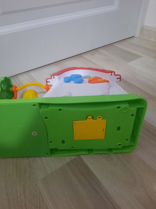 Casuta cu sunete si lumini