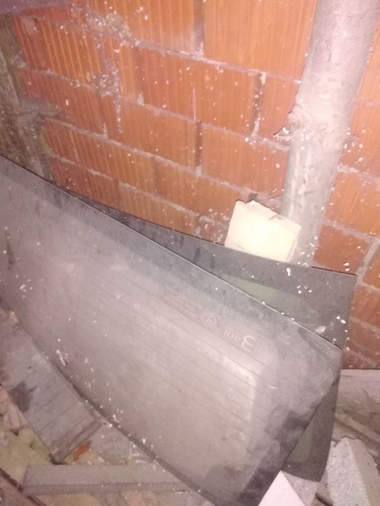 Huse auto Tavita portbagaj chingi auto piese Logan 1,2 benzina lunete