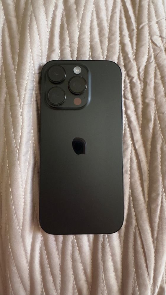 iPhone 16 pro 100%