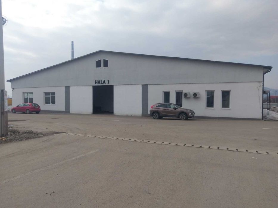 Hala 1778 mp + teren in suprafata de 4673 mp, Str. Forestierului