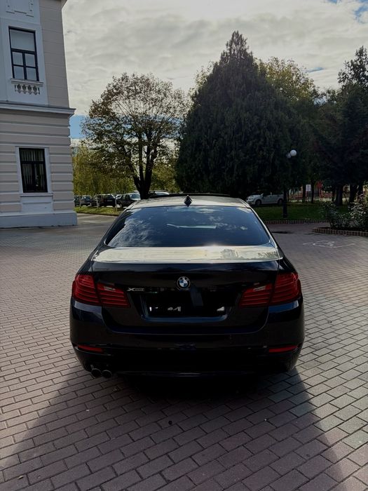 BMW seria 5 520D X-drive Luxury Line