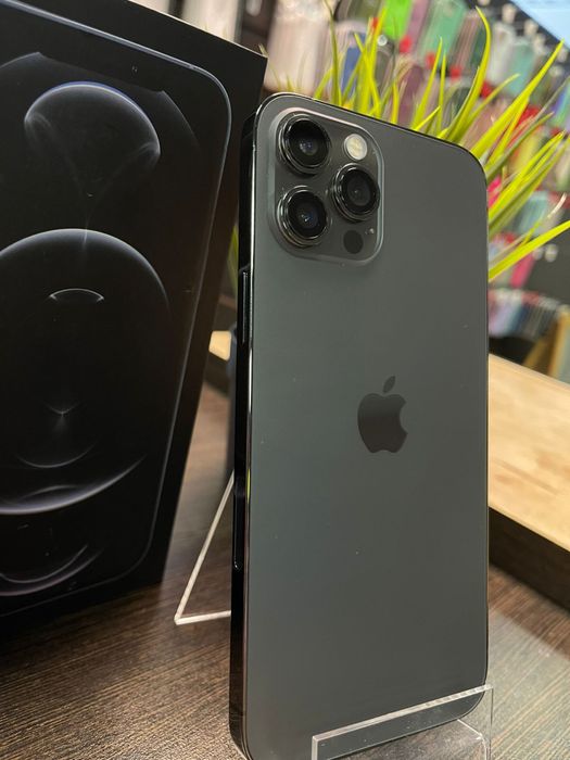 Айфон 12ПРО В ИДЕАЛЕ!!!