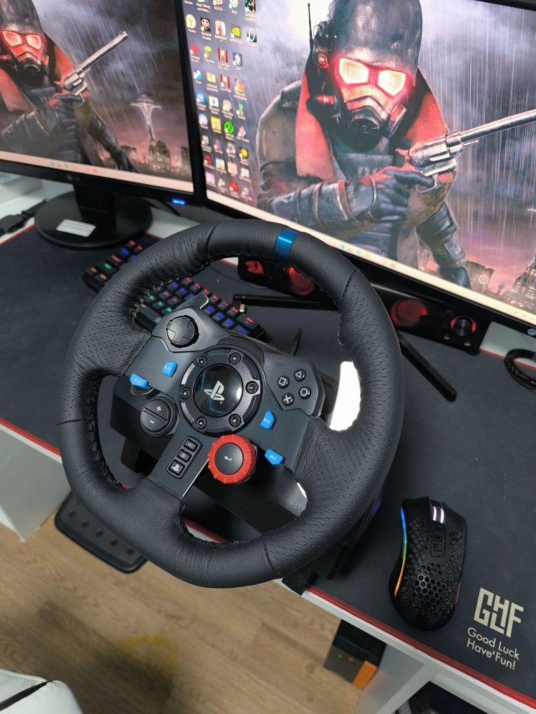 Продаётся игровой руль Logitech G29