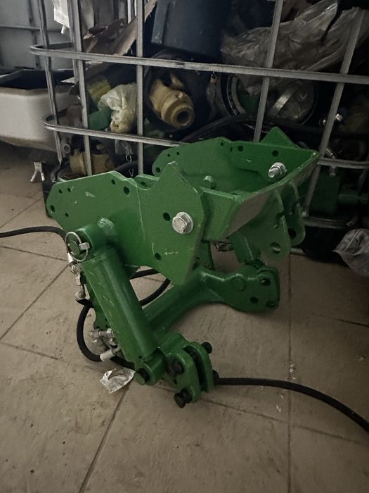 Tiranri frontali john deere seria 4000M