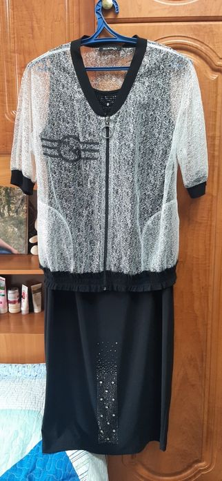 Продам платье новые