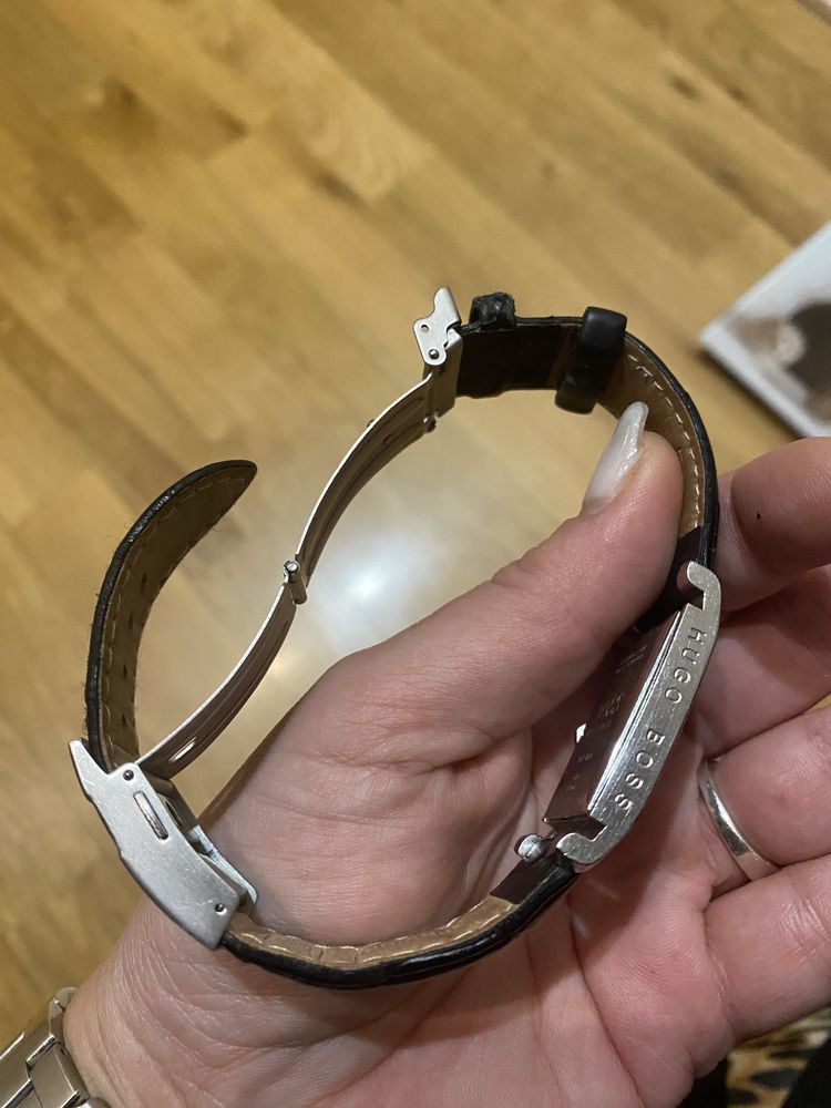 Часовник Hugo Boss