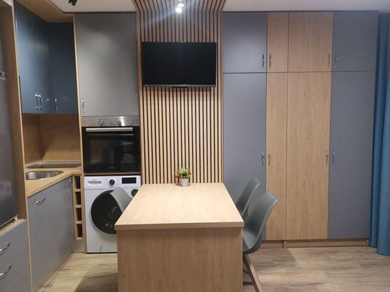 Дава се под наем Едностаен апартамент в София, Люлин 10 - 30 кв.м за 611.49 € - Снимка #2