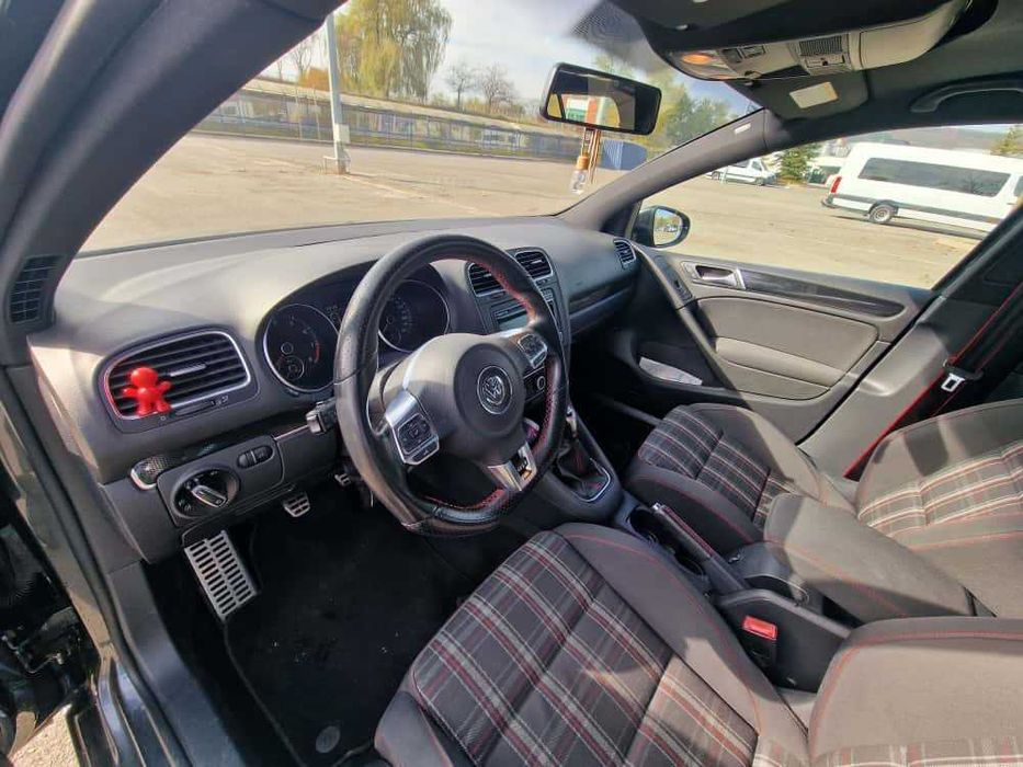 Volkswagen Golf 6 GTI