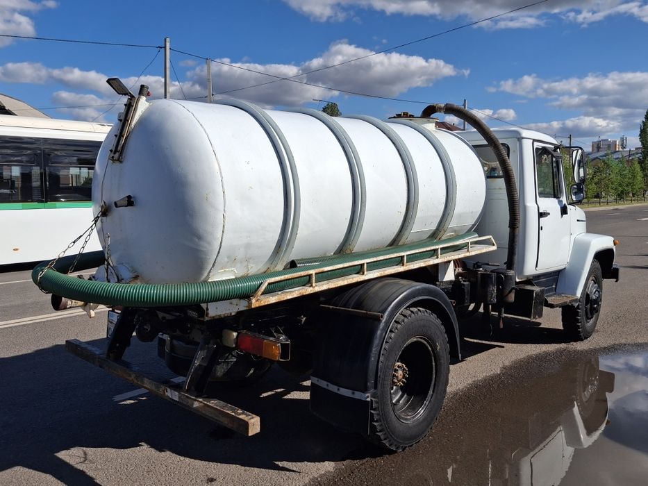 Ассенизатор услуги