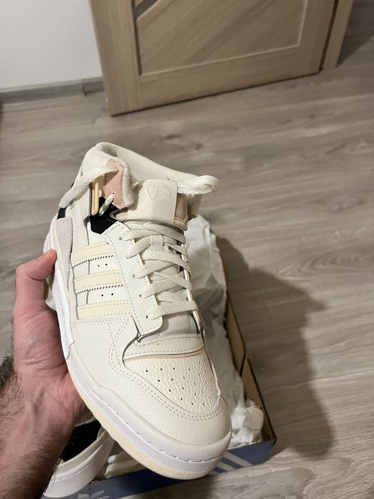 Adidas Originals FORUM EXHIBIT MID H01922 (marime 42-43)