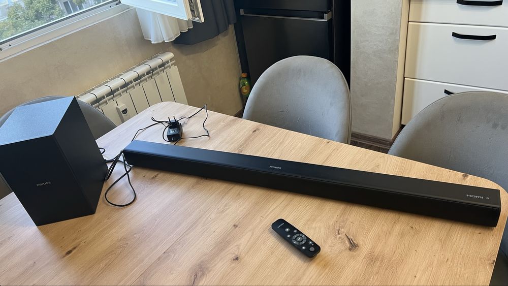 Продавам малко употребяван PHILIPS HTL1520B 1000 Series Soundbar