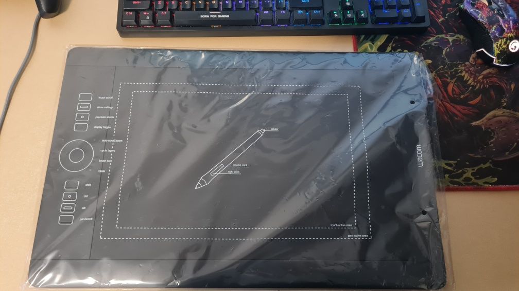 Tableta grafică WACOM Intuos Pro L , neagra