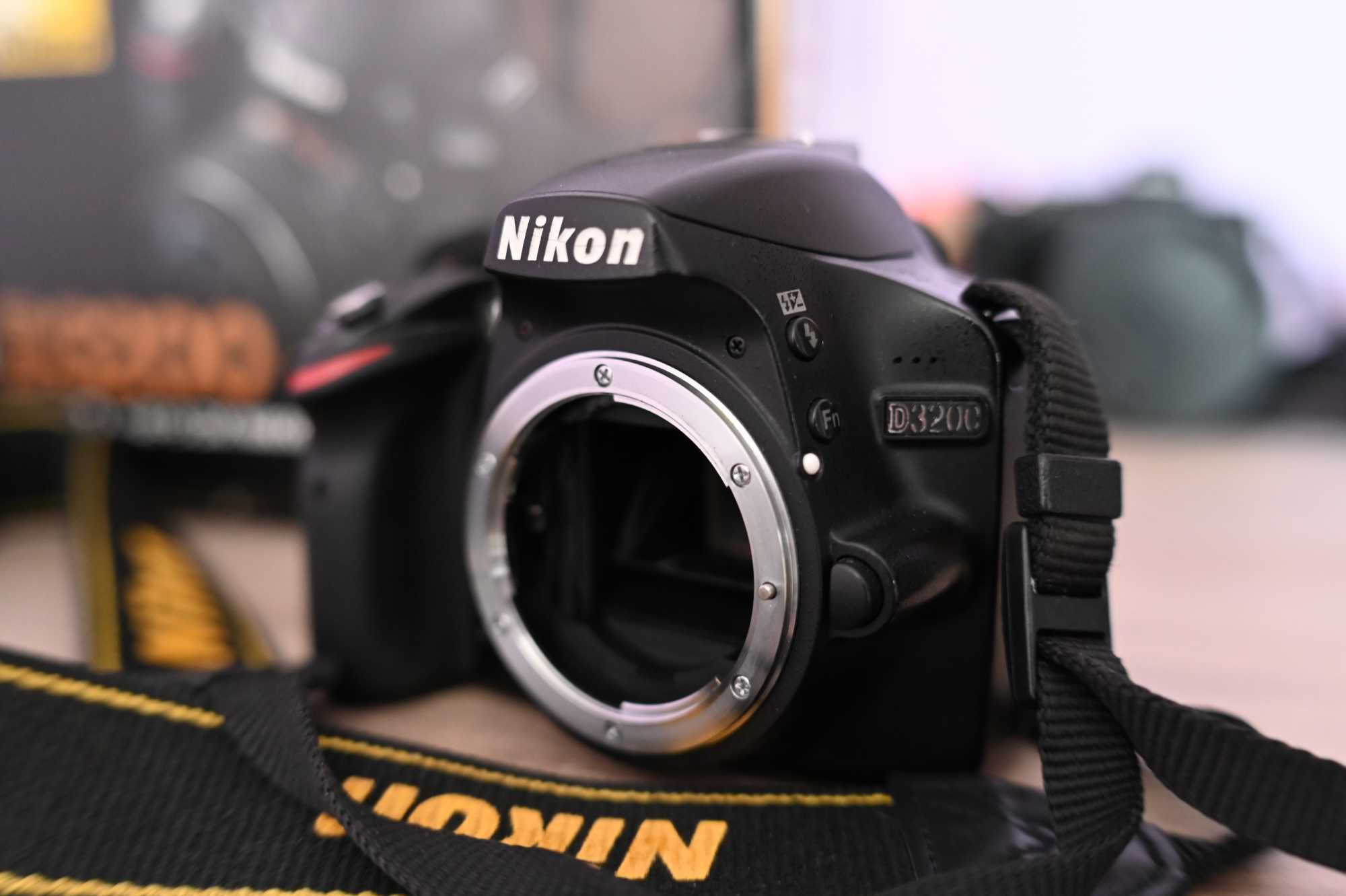 Nikon D3200 със обективи