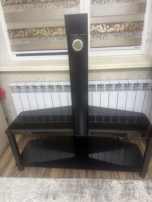 Продам Поставка для телевизора