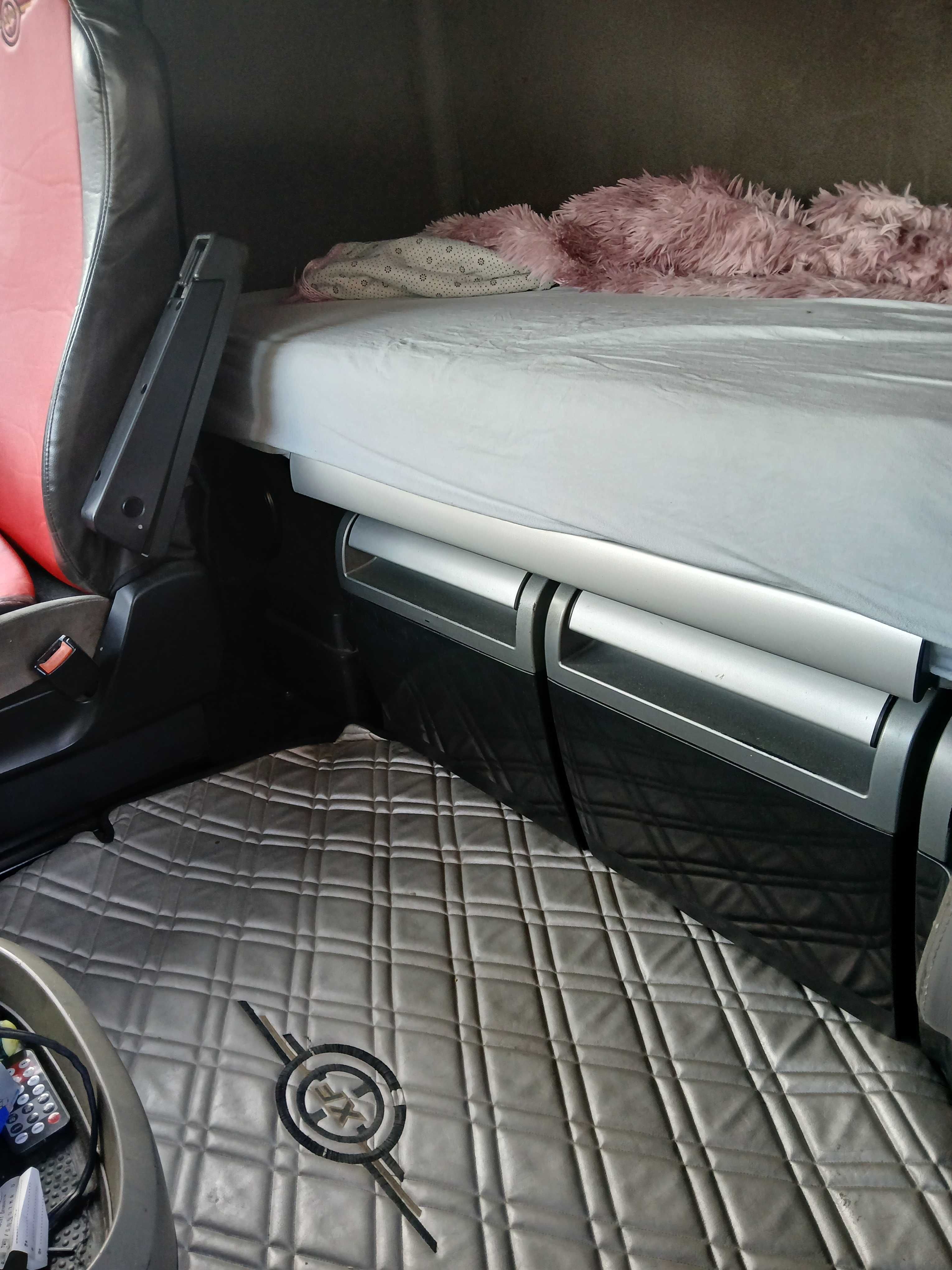 Camioane Daf XF ...