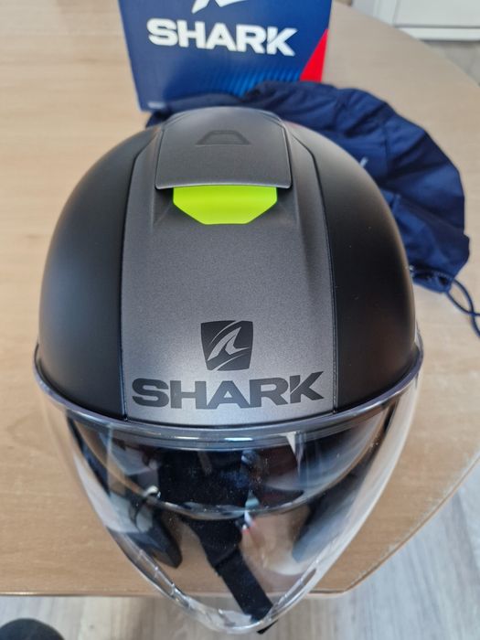 Скутер каска SHARK