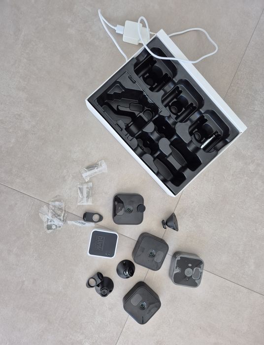 4 Камери Blink Outdoor и Sync Module 2, Wireless