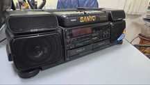 Продается кассетная магнитола SANYO PHWCD950