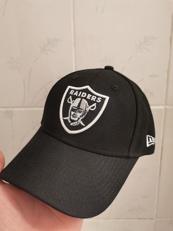 Vând șapcă Raiders New Era nouă
