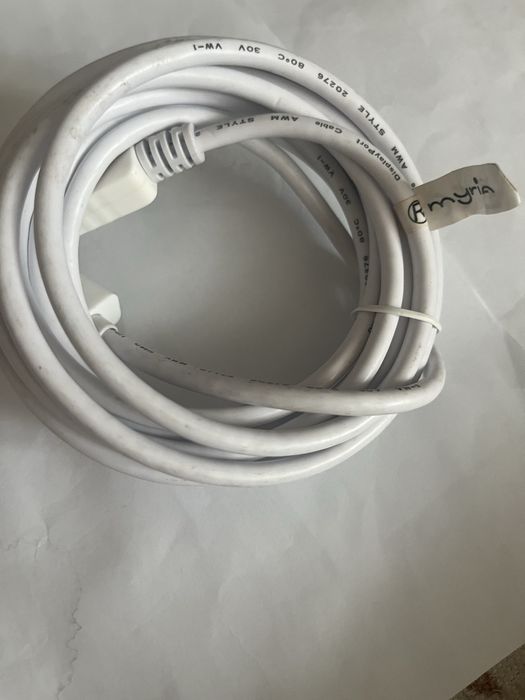 Cablu display port -hdmi Myria 3 m  alb nou