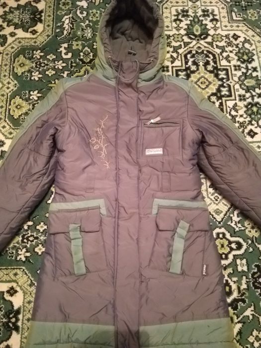 Пуховик на девочку рост 140