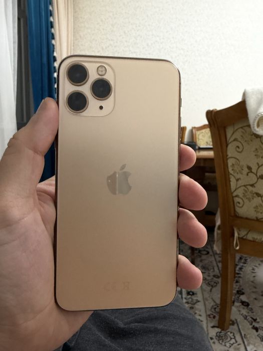 Айфон 11 про, 256г батарея 71%