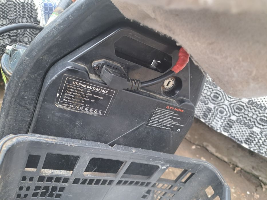 Vând scuter electric 1500w