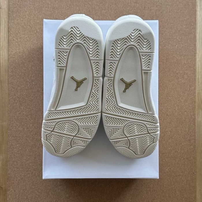 %LIVRAREA 4.99% Air Jordan 4 Metalic Gold Ediție Limtată-Verificare