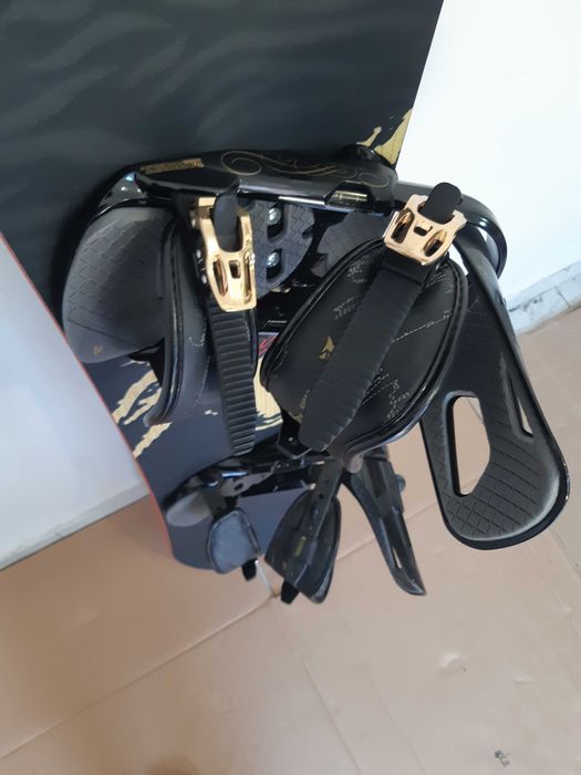 Placa snowboard 140 cm rossignol accelerator M series cu legaturi noi