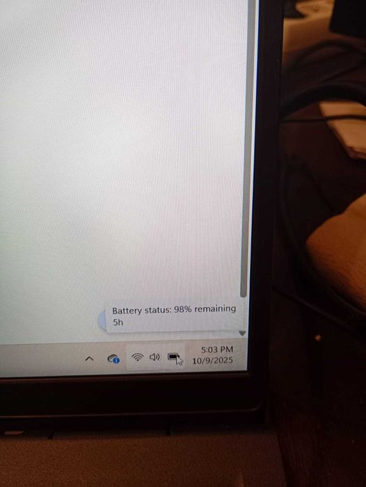 Vand LAPTOP I7 NOU generatia 11 pret 2900 lei