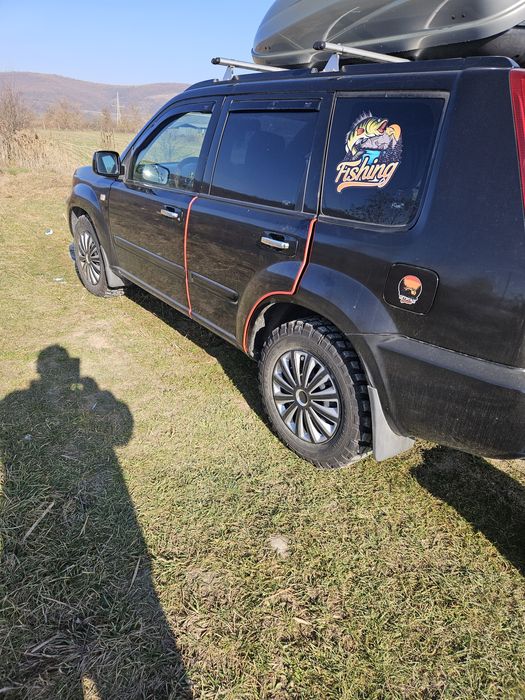 Vând Nissan x-trail T30