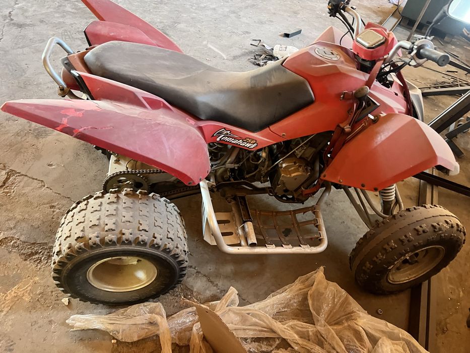Vand atv de 300 nefunctional nu da scanteie