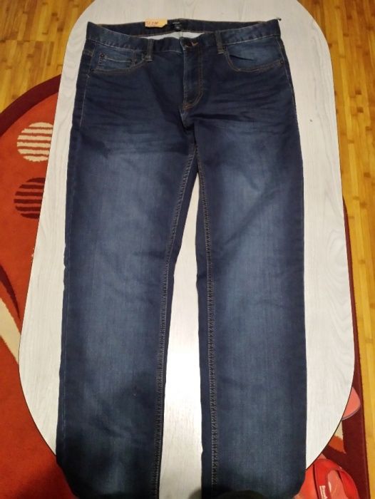 Blugi Kiabi Slim Fit