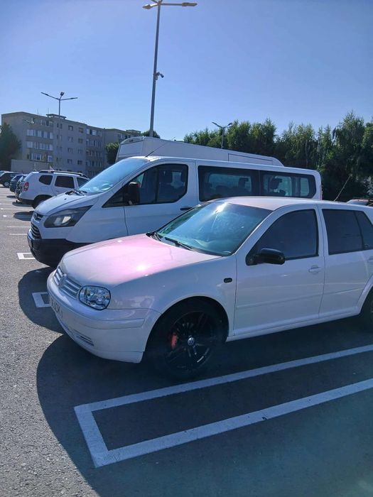 Vand golf 4  1.4 benzina