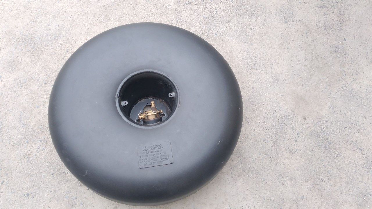 Propan balon 89 LT  sotiladi.