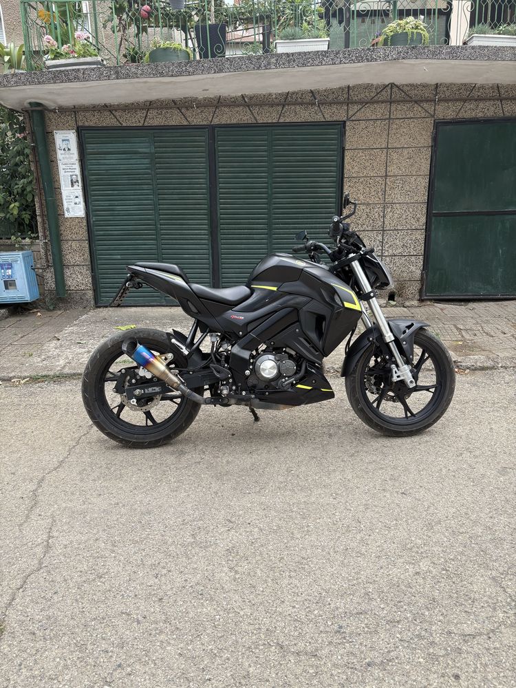 Keeway rkf 125.