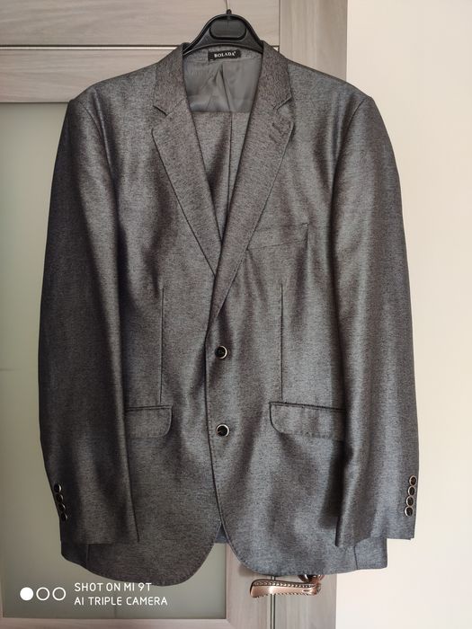 Костюм мужской новый