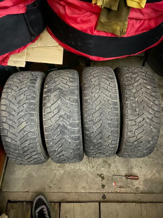 Продам резину Фирма TOYO ICE-FREEZER