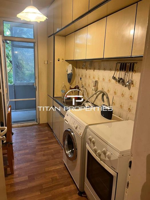 Тристаен апартамент в кв. Каменица 1