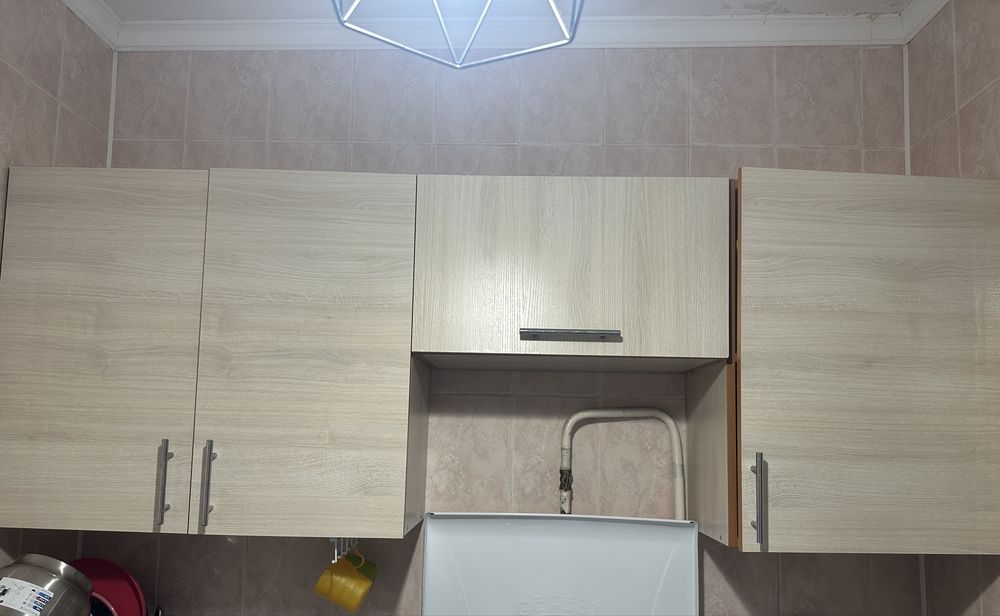 Кухонные шкафы над газовкой