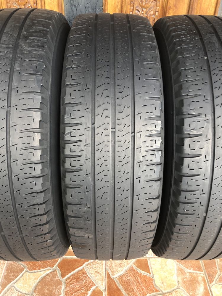 225 75 16 C Michelin de vara