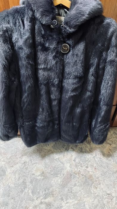 Продам шубу мощенников просьба не беспокоить. Сразу в органы передам