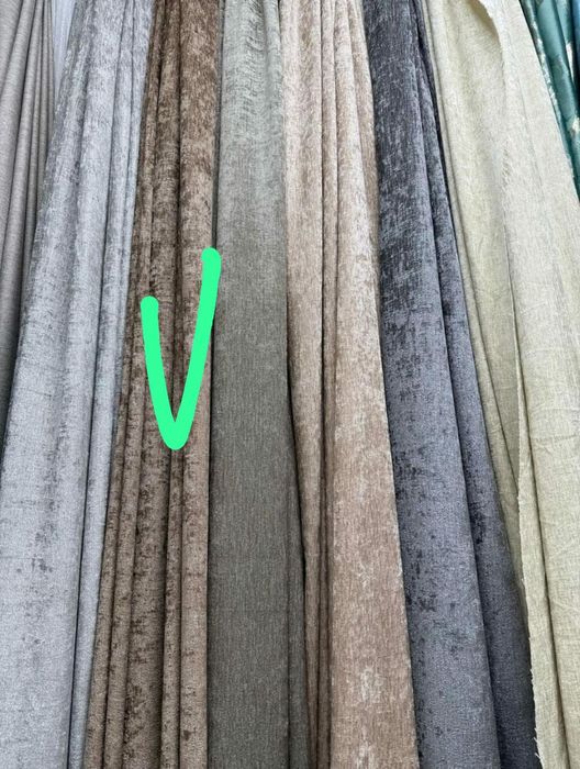 Шторы шоколадные новые шенилл