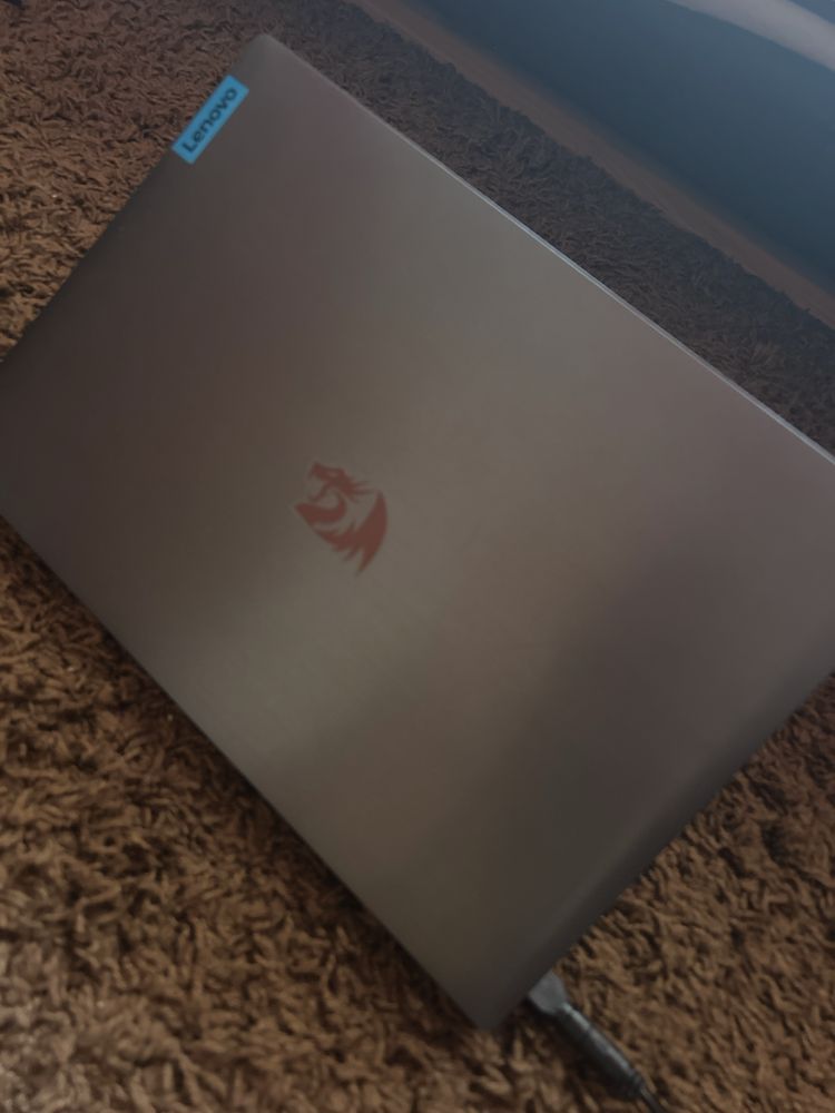 Laptop Lenovo i5 9300H, 8GB RAM, 1TB SSD + 128GB HDD, GTX 1050