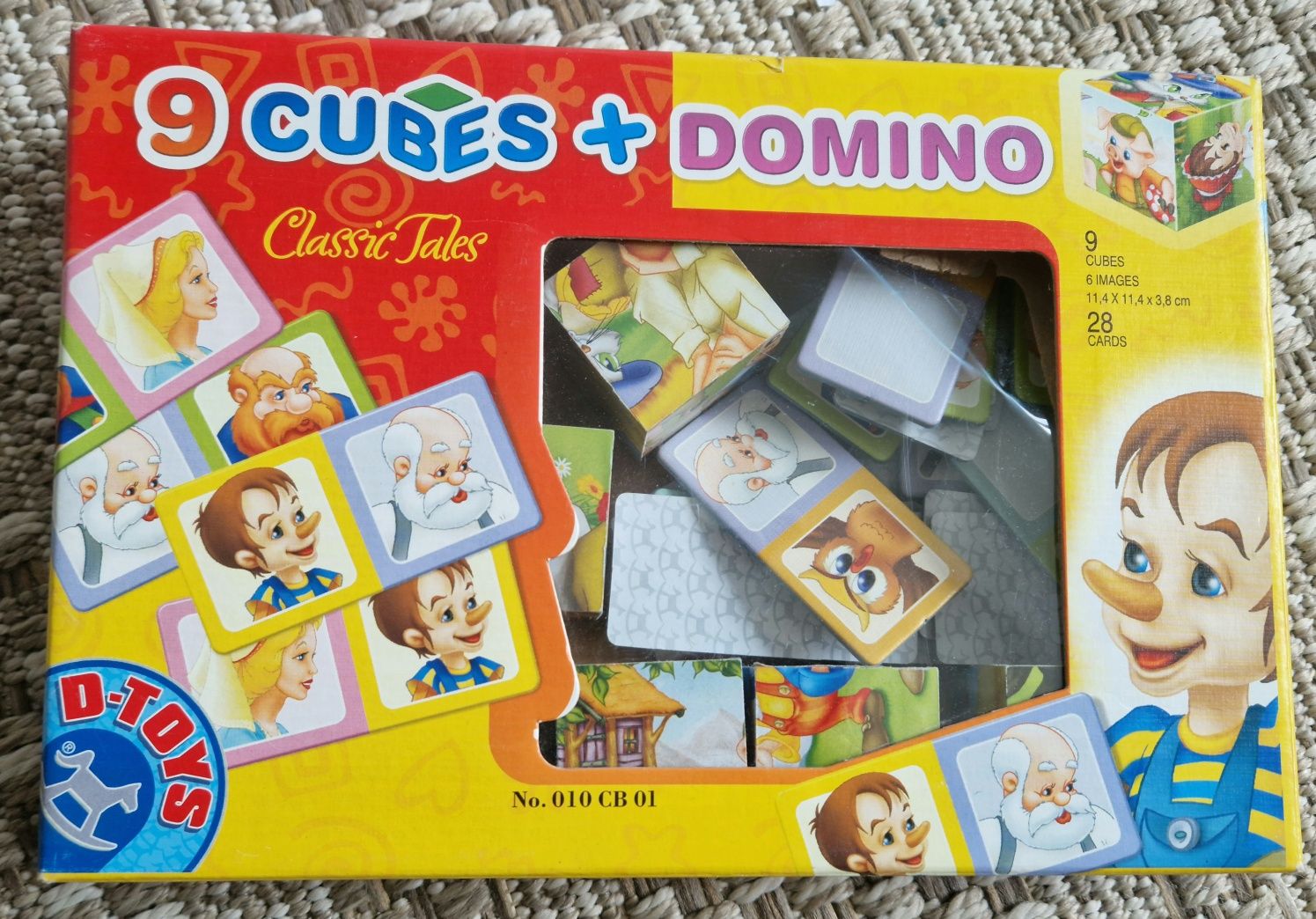 Joc pentru copii din carton - cuburi si domino