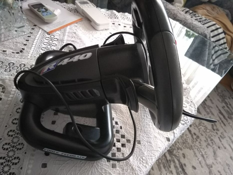 Волан.saitek R-440.forse feedbask