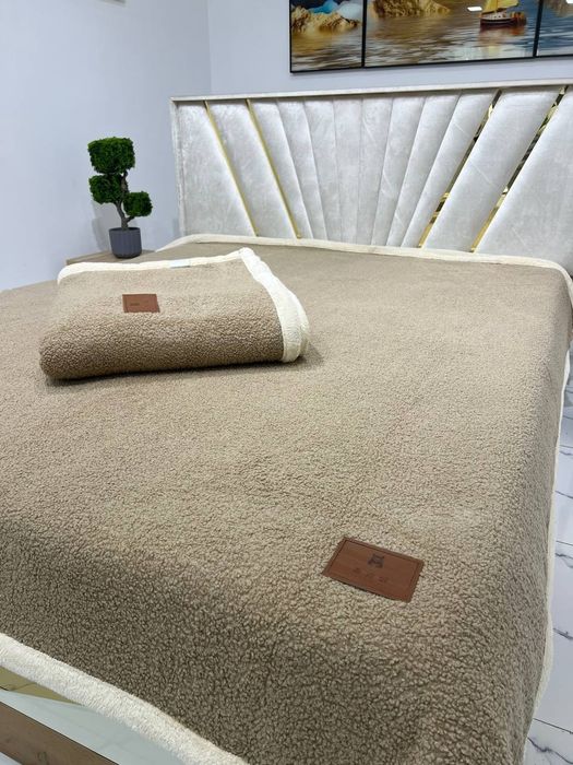 Зимний тёплый плед барашка TEDDY