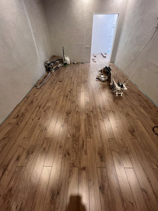 Профессиональная укладка ламината