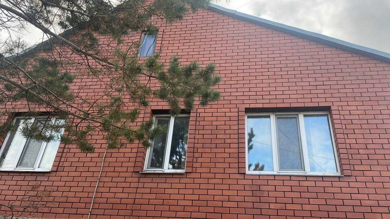 Продается 5 комн коттедж в районе детской больницы