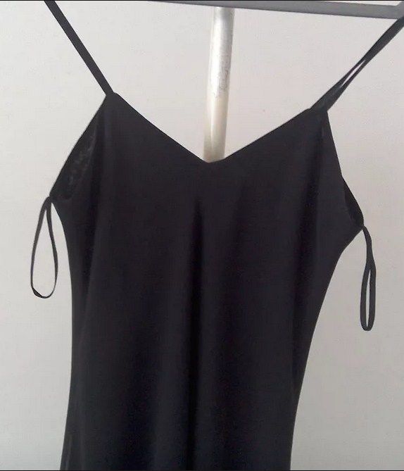 Rochie de seară, neagră din triplu voal